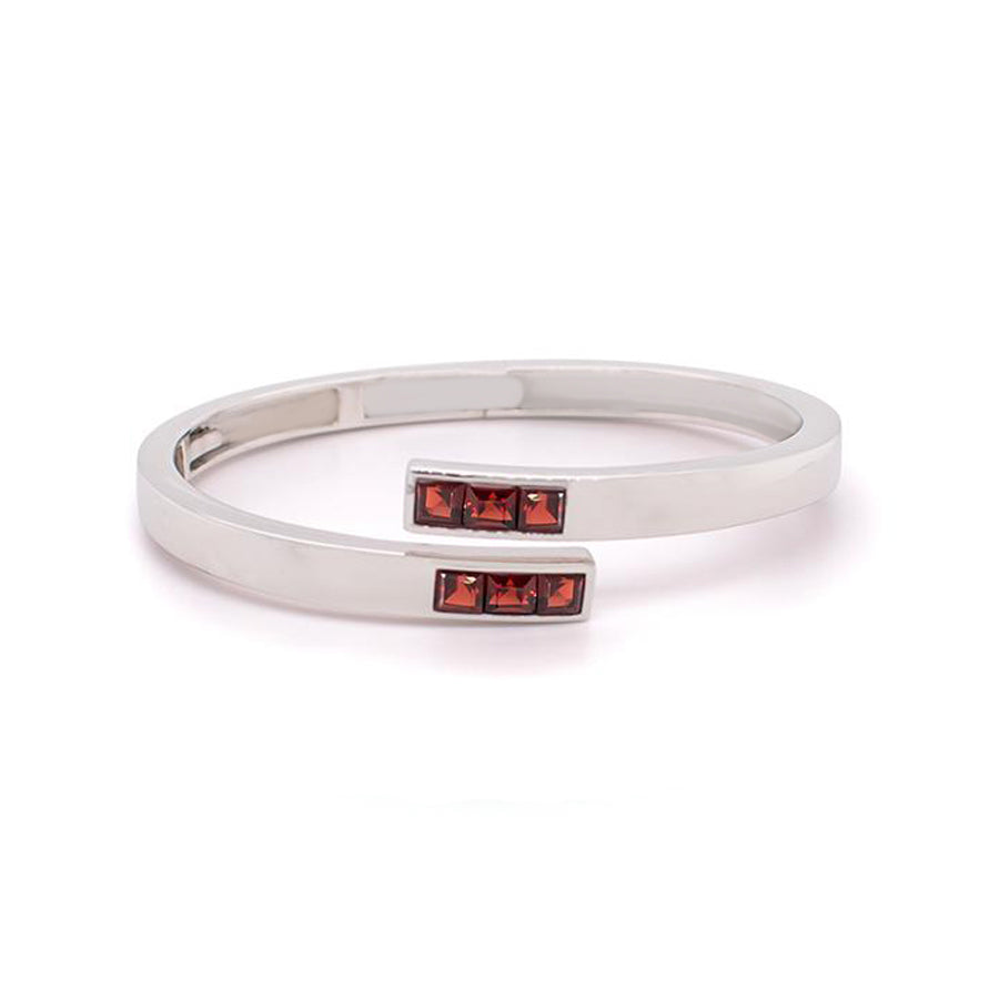 Garnet bracelet in sterling silver, style B1554