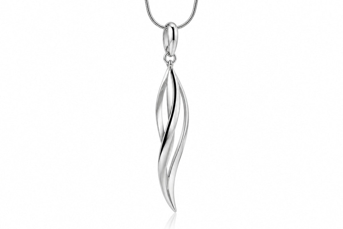 Sterling silver pendant, style P7335