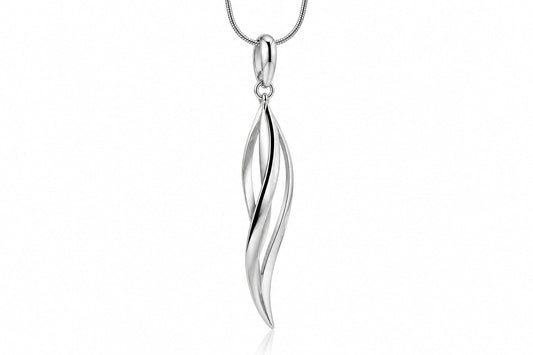 Sterling silver pendant by Joryel Vera, style P7335
